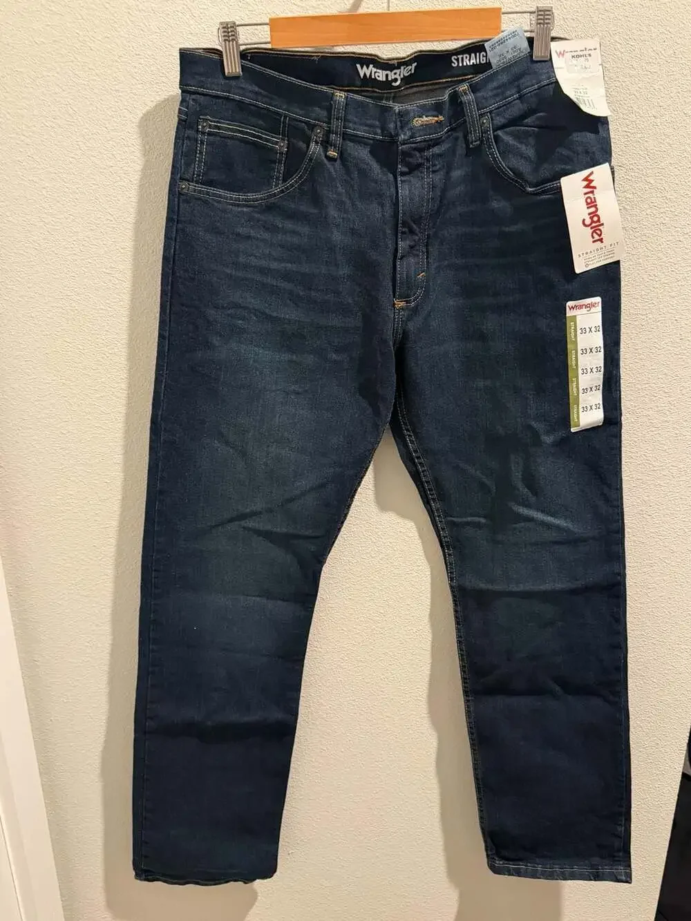 Wrangler Straight Fit Jeans 33x32